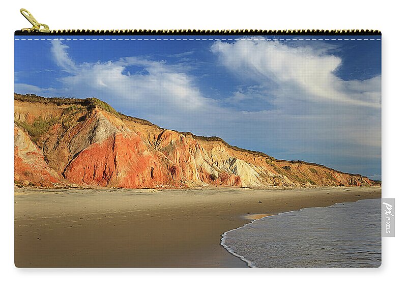 Water's Edge Zip Pouch featuring the photograph Gay Head Cliffs On Marthas Vineyard by Katherine Gendreau Photography