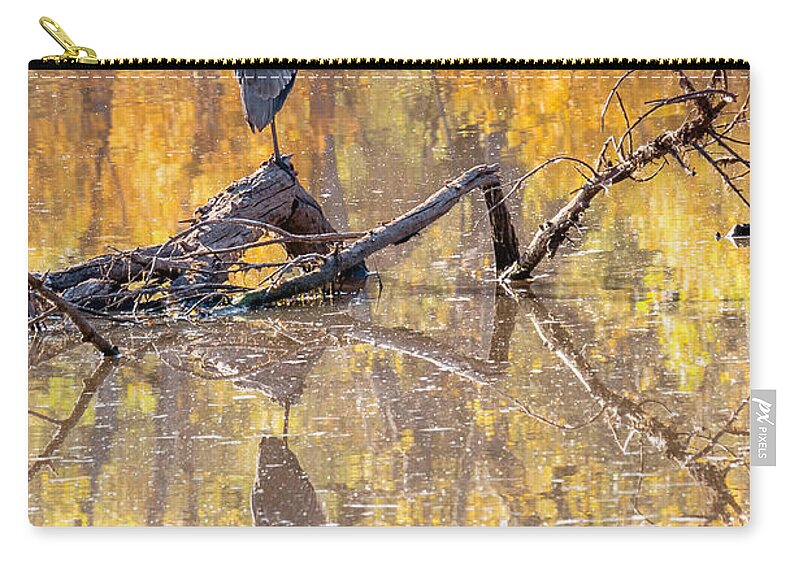 Al Andersen Carry-all Pouch featuring the photograph Heron Reflecting by Al Andersen