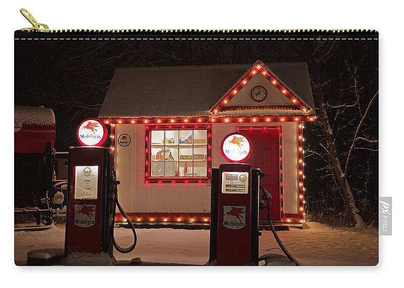 Holiday Zip Pouch featuring the photograph Holiday Service Station by Susan McMenamin