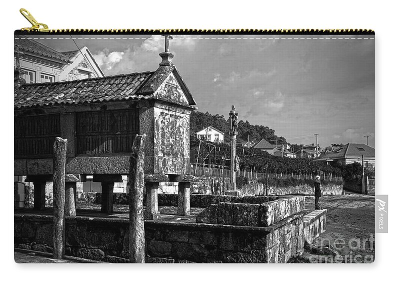  Fisher Zip Pouch featuring the photograph Horreo and cruceiro in Galicia BW by RicardMN Photography