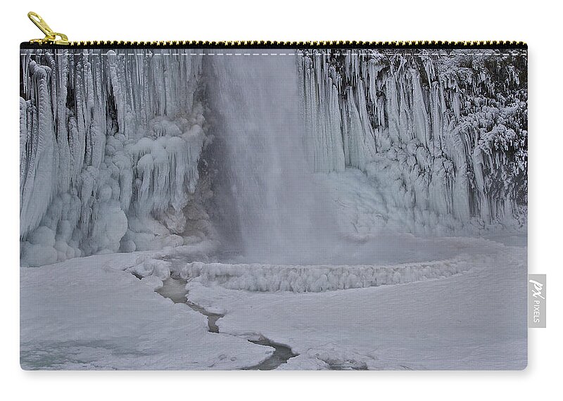 Horsetail Zip Pouch featuring the photograph Horsetail Falls CU A by Todd Kreuter
