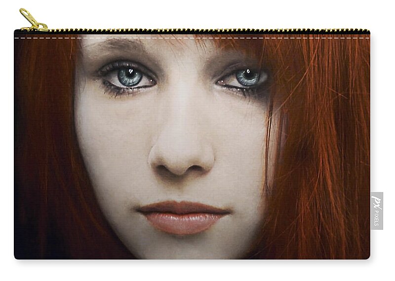 Woman Zip Pouch featuring the photograph I can see the ocean in your eyes by Joachim G Pinkawa