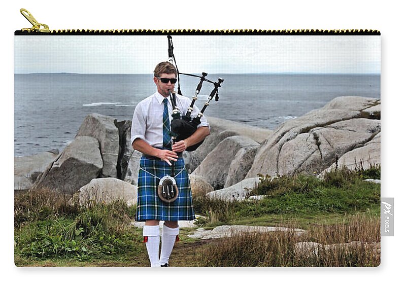 Irish Zip Pouch featuring the photograph Incognito by Kristin Elmquist