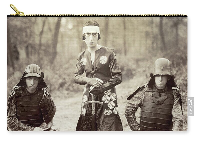 1920 Zip Pouch featuring the photograph Japan Dancer, 1920s by Granger