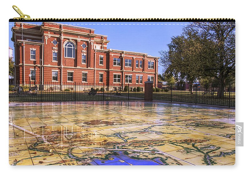 Oklahoma Zip Pouch featuring the photograph Kiowa County Courthouse with Mural - Hobart - Oklahoma by Jason Politte