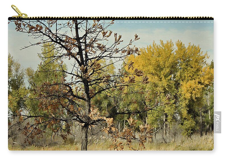 River Zip Pouch featuring the photograph Little Oak by Sylvia Thornton
