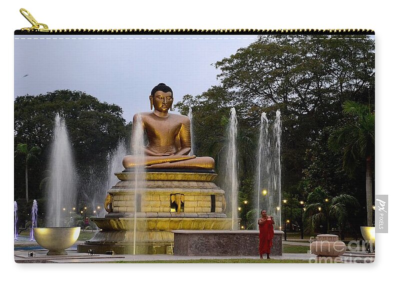 Ray trojansk hest betale sig Lotus Buddha statue with fountains in park with Buddhist monk Colombo Sri  Lanka Carry-all Pouch by Imran Ahmed - Pixels