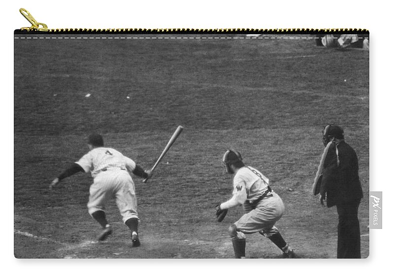 1930s Zip Pouch featuring the photograph Lou Gehrig Gets A Hit by Underwood Archives