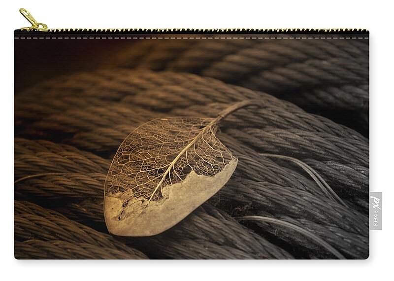 Leaf Zip Pouch featuring the photograph Lwv10015 by Lee Winter