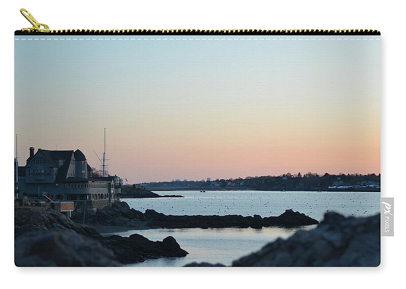 Marblehead Zip Pouch featuring the photograph Marblehead at Dusk Chandler Hovey Park by Toby McGuire