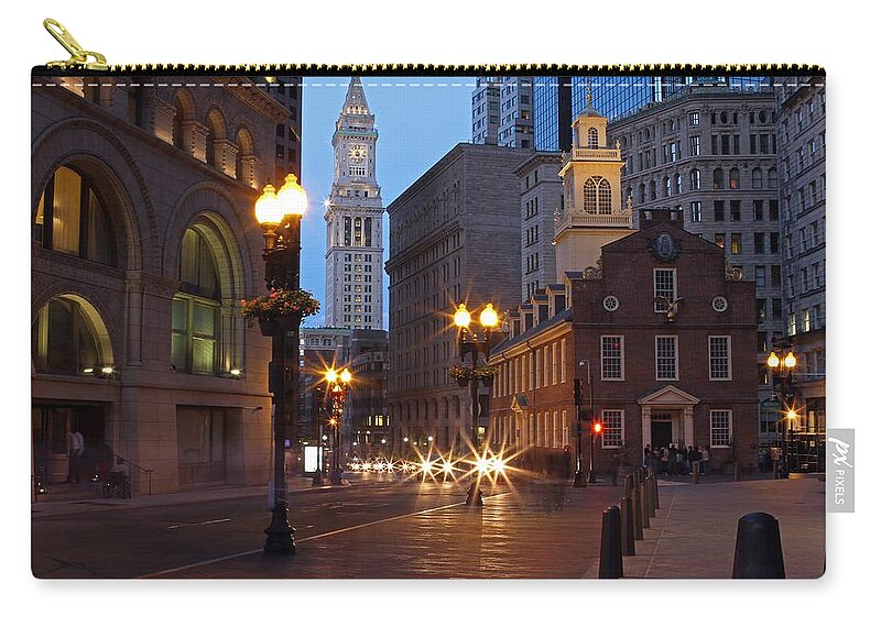 Boston Zip Pouch featuring the photograph Old State House and Custom House in Boston by Juergen Roth