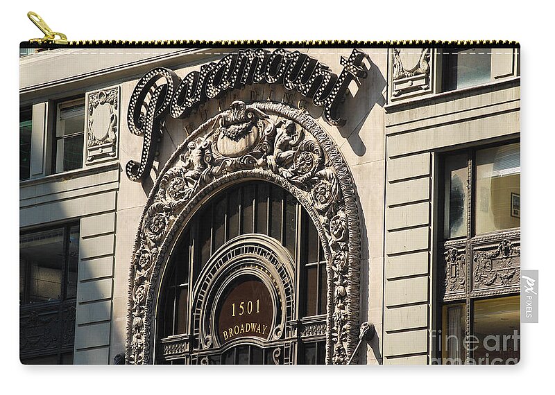 Paramount Zip Pouch featuring the photograph Paramount - Broadway - NYC by Carlos Alkmin