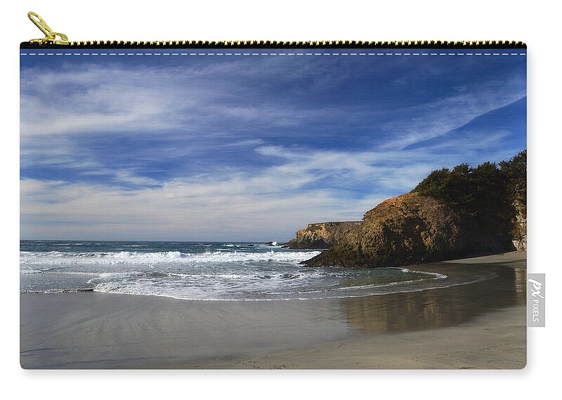 Coast Zip Pouch featuring the photograph Perfect Day by Donna Blackhall