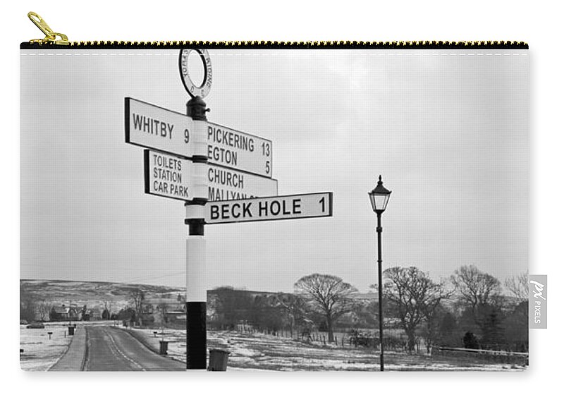 Britain Zip Pouch featuring the photograph Pointing the Way - Goathland Signpost by Rod Johnson