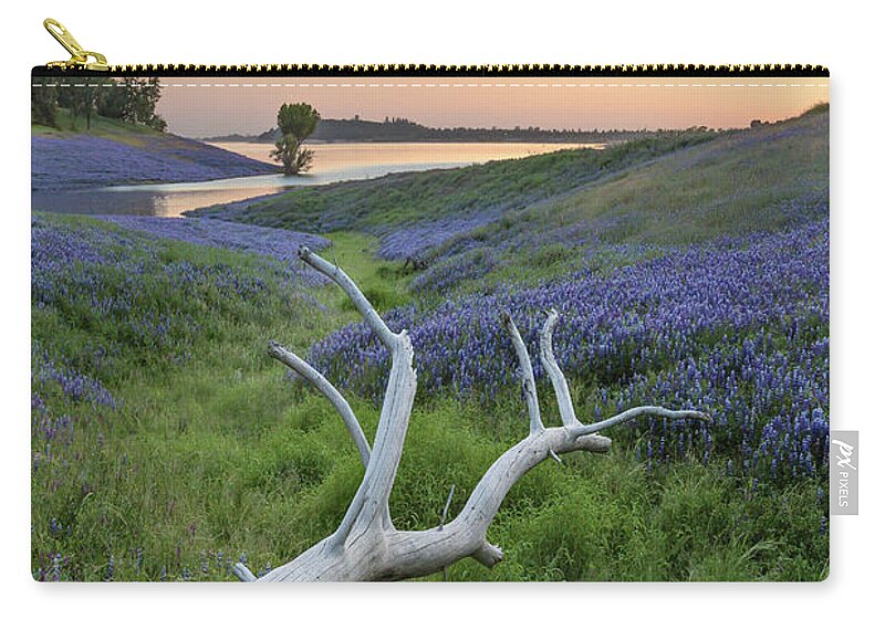 Tranquility Zip Pouch featuring the photograph Pointing The Way by Ropelato Photography; Earthscapes