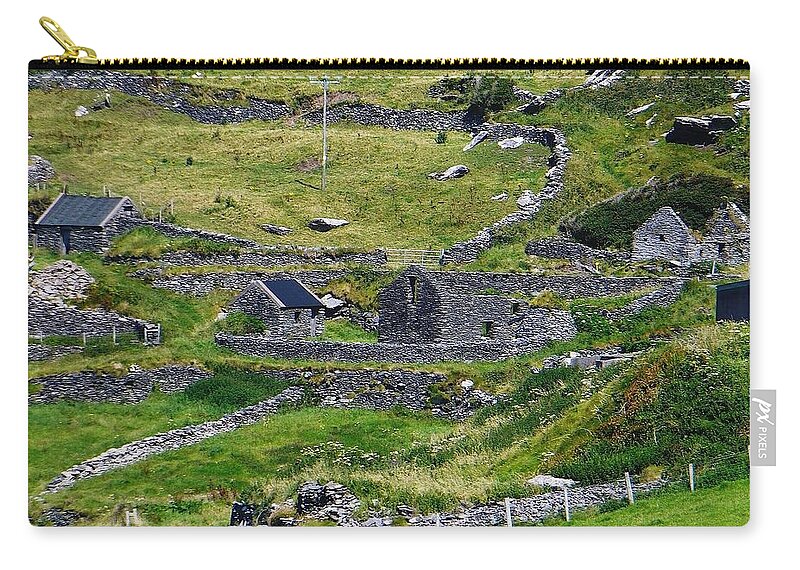 Stone Houses Zip Pouch featuring the photograph Ring Of Kerry Irish Stone by Melinda Saminski