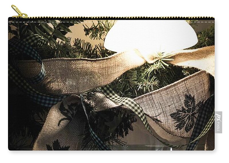 Rustic Zip Pouch featuring the photograph Rustic Holiday by Patricia Babbitt