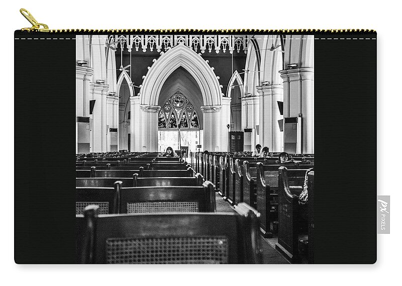 Beautiful Zip Pouch featuring the photograph Seeker by Aleck Cartwright