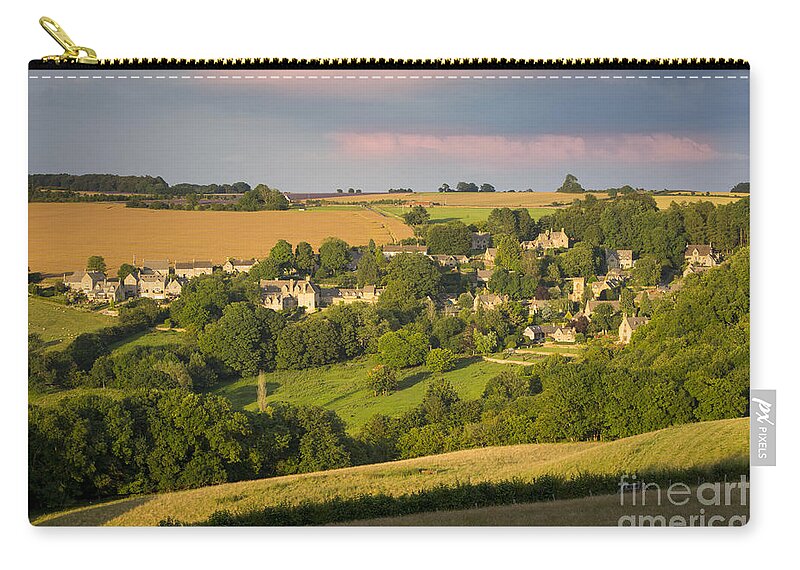 Snowshill Zip Pouch featuring the photograph Snowshill View by Brian Jannsen