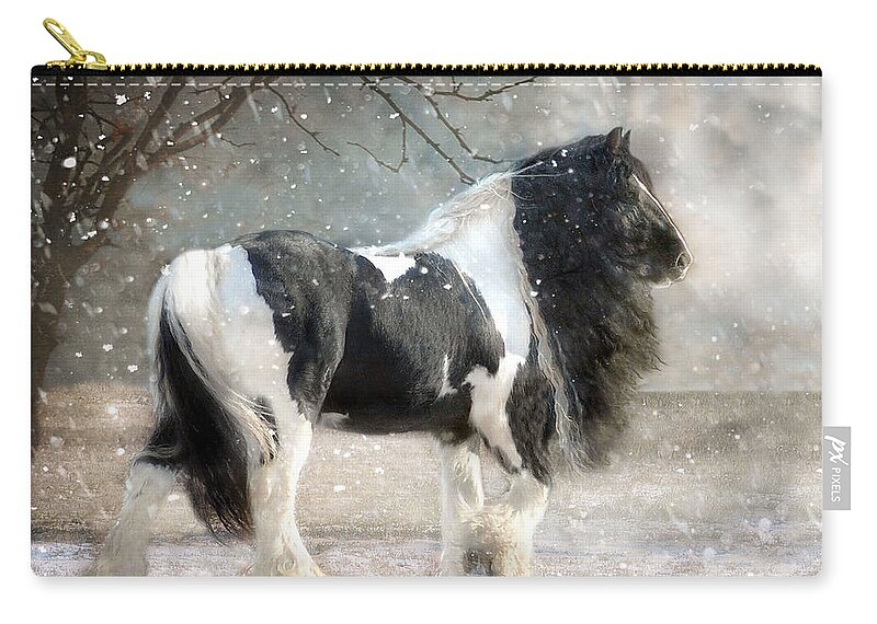 Horse Photographs Zip Pouch featuring the photograph Solitary by Fran J Scott