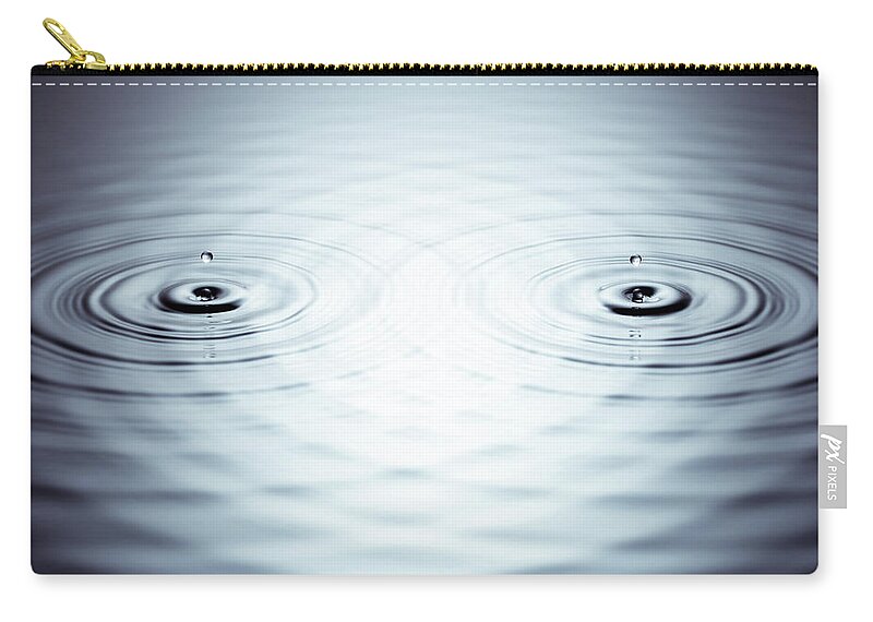 Concepts & Topics Zip Pouch featuring the photograph Stereo - Drop Water Wave Abstract by Thomasvogel