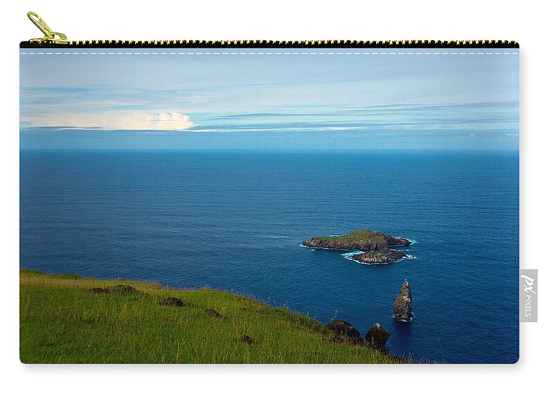 Easter Island Zip Pouch featuring the photograph Storm on the Horizon by Kent Nancollas
