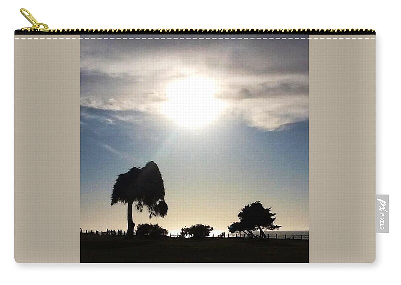Waves Zip Pouch featuring the photograph Sunset at La Jolla by Susan Garren