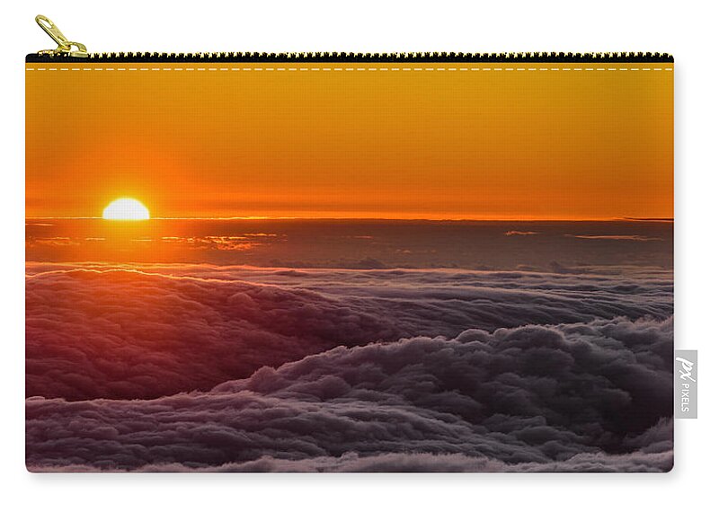 Big Island Zip Pouch featuring the photograph Sunset on Cloud City 1 by Jason Chu