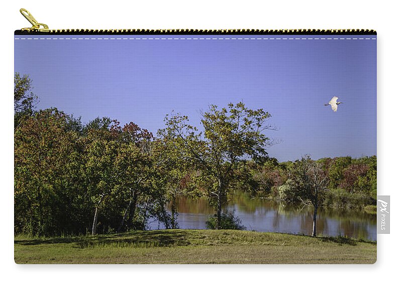 Egret Zip Pouch featuring the photograph The Egret Show 3 by Leticia Latocki