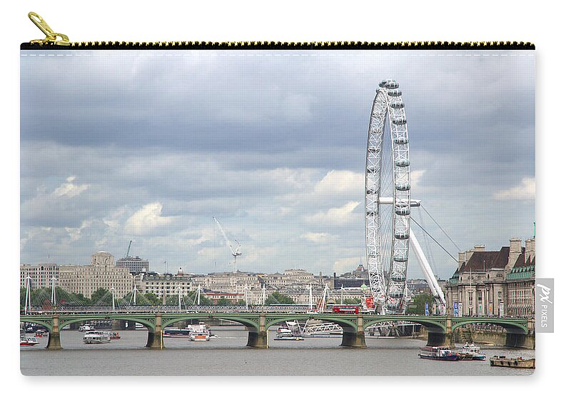 London Zip Pouch featuring the photograph The Eye Of London by Keith Armstrong