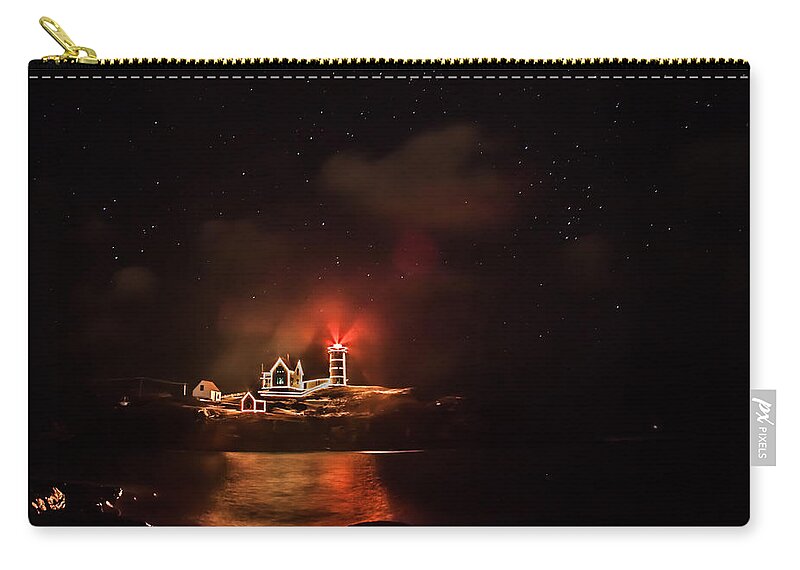 Nubble Lighthouse Zip Pouch featuring the photograph The fog rolls in by Jeff Folger