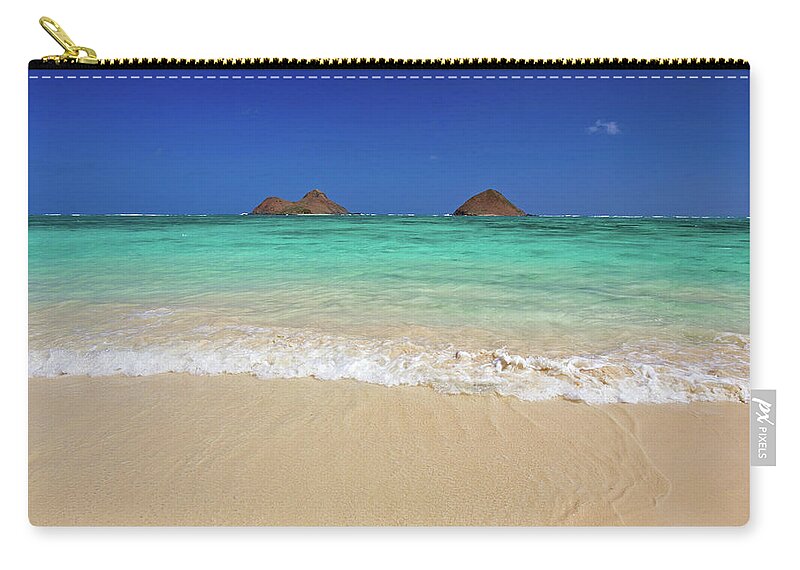Tranquility Zip Pouch featuring the photograph The Mokuluas by Adrian Hopkins