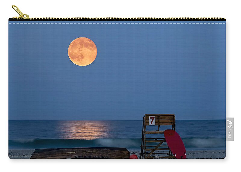 Super Moon Zip Pouch featuring the photograph The Moon Is Yours by Susan Candelario