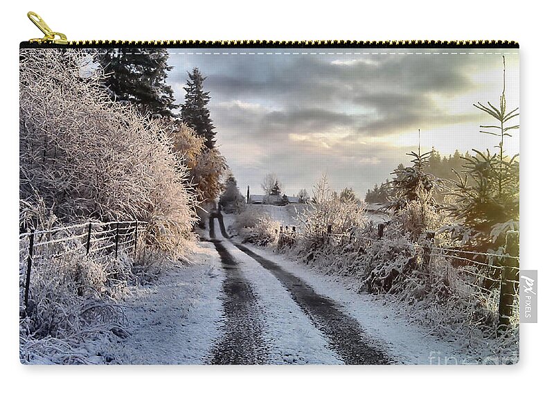 Landscape Carry-all Pouch featuring the photograph The Way Home by Rory Siegel