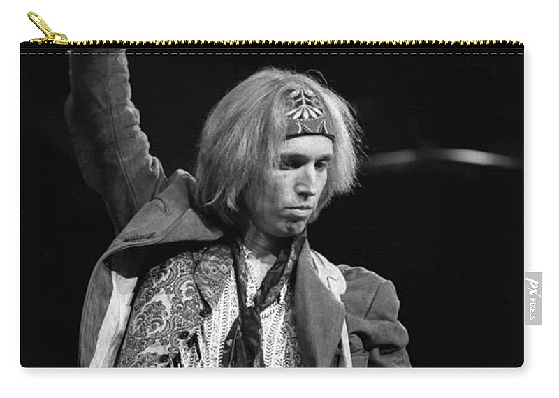 Singer Zip Pouch featuring the photograph Tom Petty - Tom Petty and the Heartbreakers #7 by Concert Photos