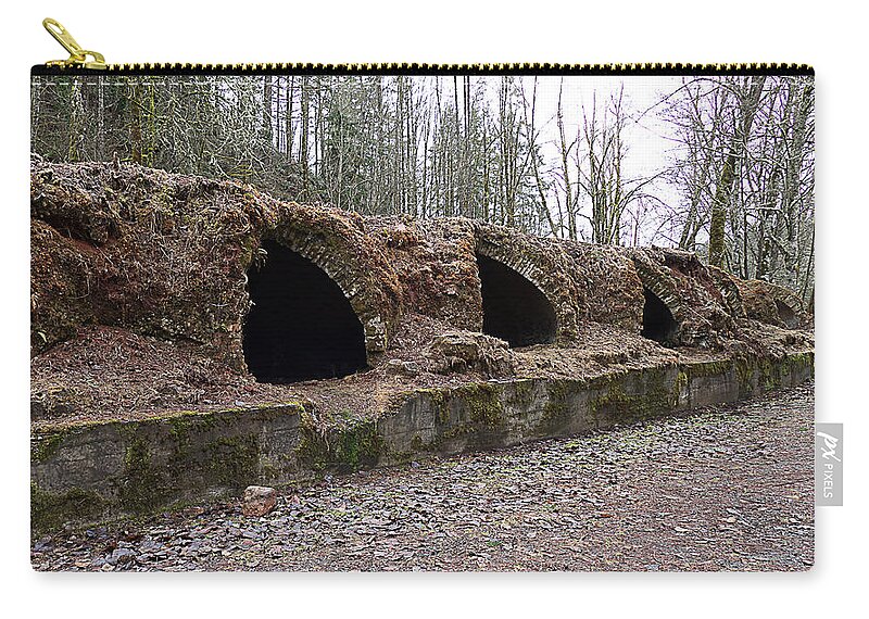 Ovens Zip Pouch featuring the photograph Wilkeson coke Ovens by Ron Roberts