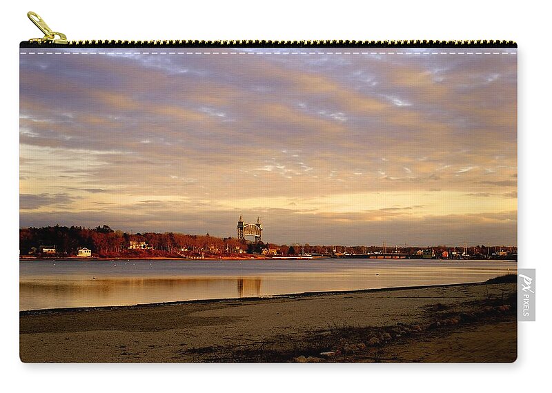 Bourne Zip Pouch featuring the photograph Winter Sunset by Marysue Ryan