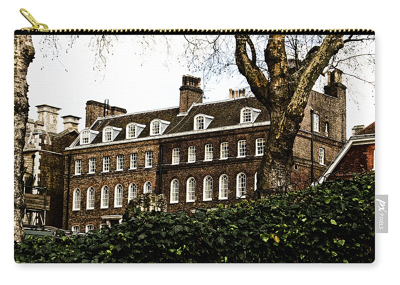 Beefeaters Zip Pouch featuring the photograph Yeoman Warders Quarters by Christi Kraft