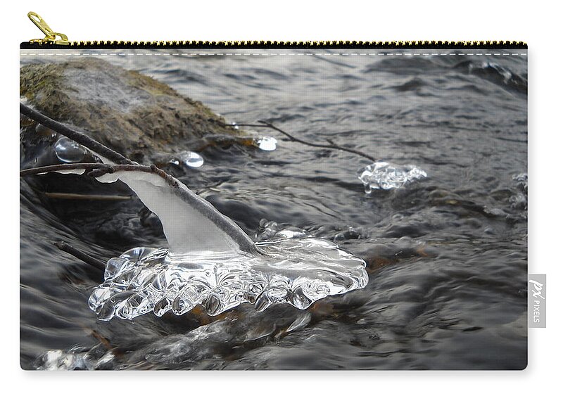 Mississippi River Zip Pouch featuring the photograph Flying Over Flowing Water by Kent Lorentzen