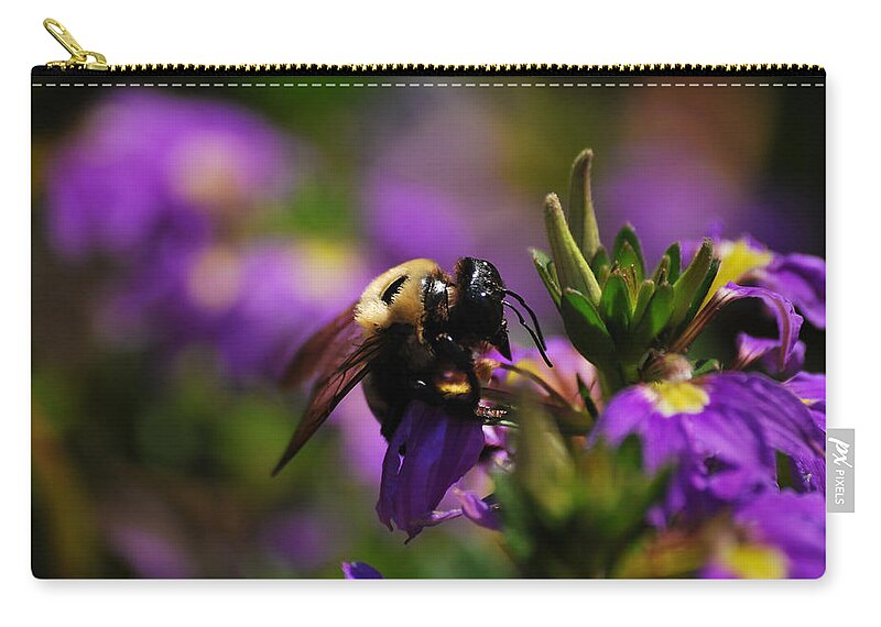 Bee Zip Pouch featuring the photograph I Love My Job by Lori Tambakis