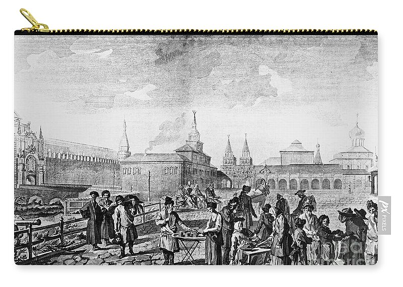 1762 Zip Pouch featuring the photograph MOSCOW: RED SQUARE, c1762 by Granger