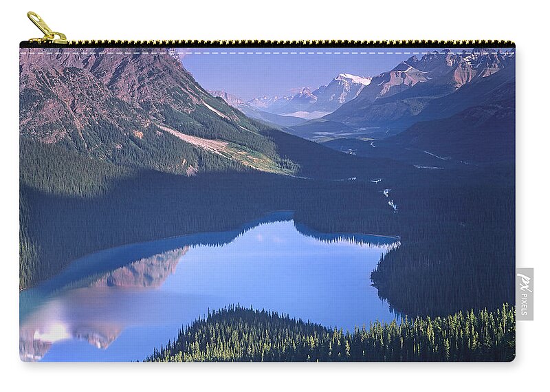 00175869 Zip Pouch featuring the photograph Mount Patterson At Peyto Lake Banff by Tim Fitzharris