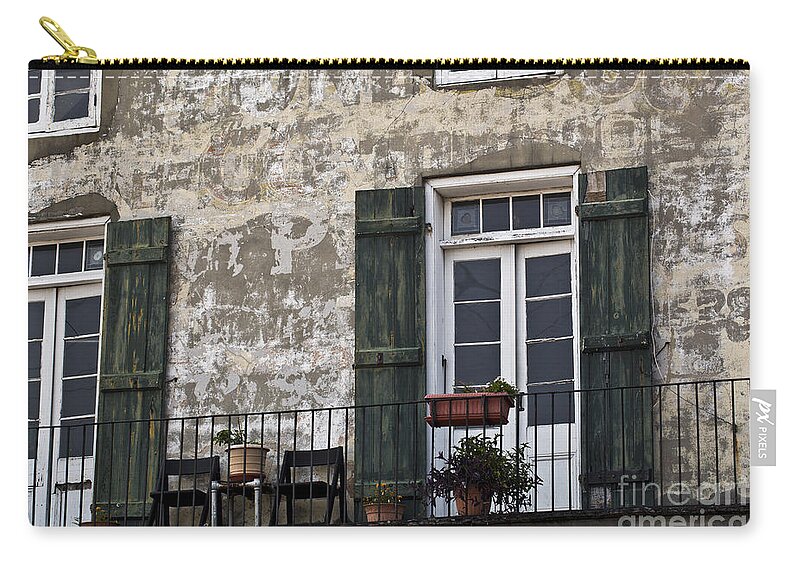 New Orleans Zip Pouch featuring the photograph New Orleans Morning by Leslie Leda