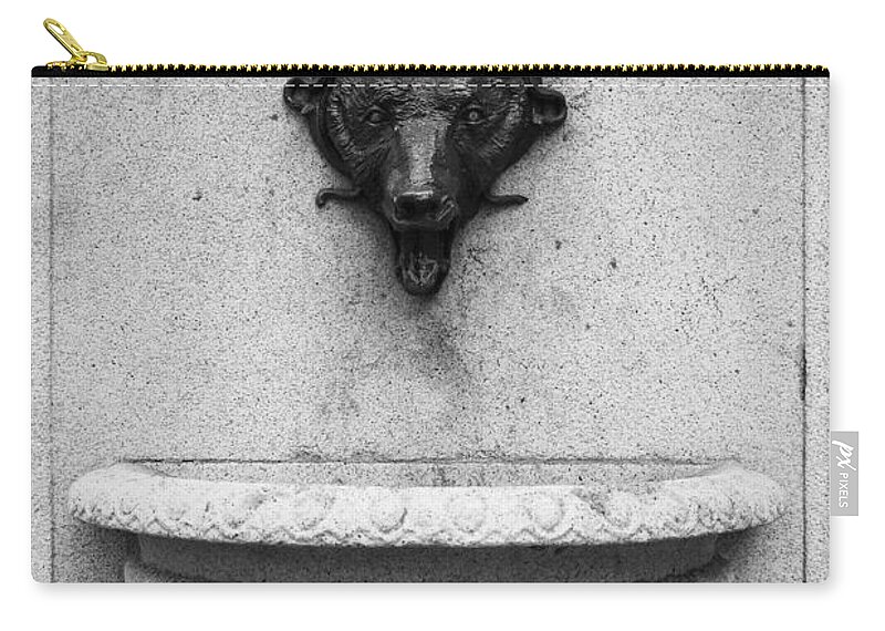 Black And White Zip Pouch featuring the photograph San Francisco - Monument on Market Street - 5D17847 - black and white by Wingsdomain Art and Photography