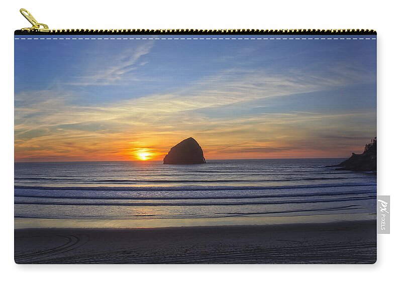 Sunset Zip Pouch featuring the photograph Sunset at Cape Kiwanda Oregon by Tiana McVay