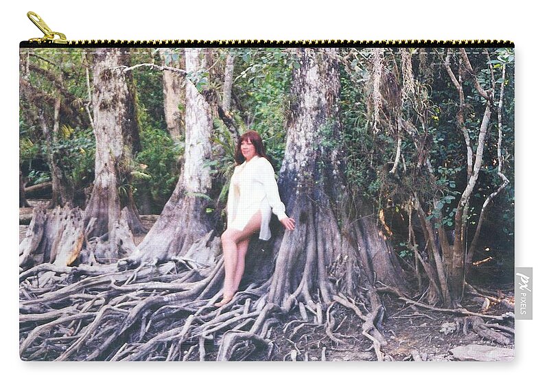 Everglades City Fl.professional Photographer Lucky Cole Zip Pouch featuring the photograph Sweetwater Strand 001 by Lucky Cole
