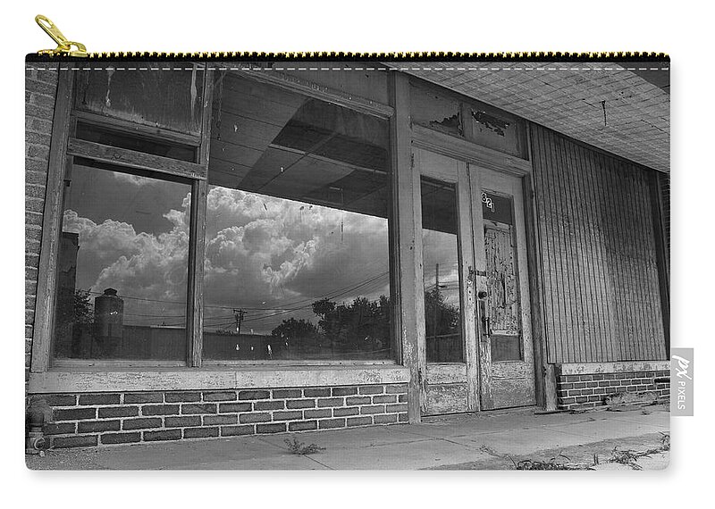 Buildings Zip Pouch featuring the photograph Vacancy by Ron Cline