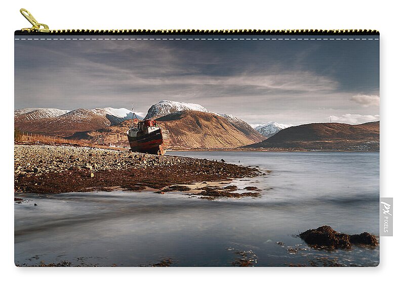 Loch Carry-all Pouch featuring the photograph Ben Nevis by Grant Glendinning