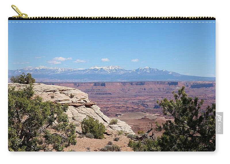 Canyonlands National Park Zip Pouch featuring the photograph Canyonlands View - 2 #1 by Christy Pooschke