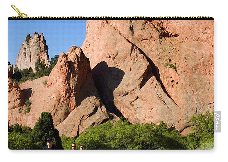 Garden Of The Gods 10 Miler Zip Pouch featuring the photograph Garden of the Gods Ten Mile Run in Colorado Springs #1 by Steven Krull